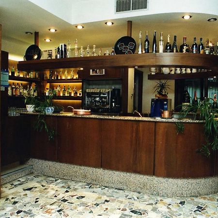 Ristorante Primula Bianca Varzi Bagian luar foto
