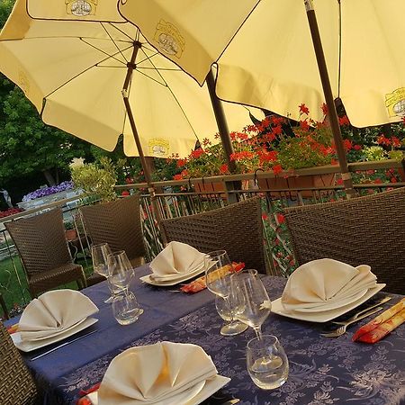 Ristorante Primula Bianca Varzi Bagian luar foto