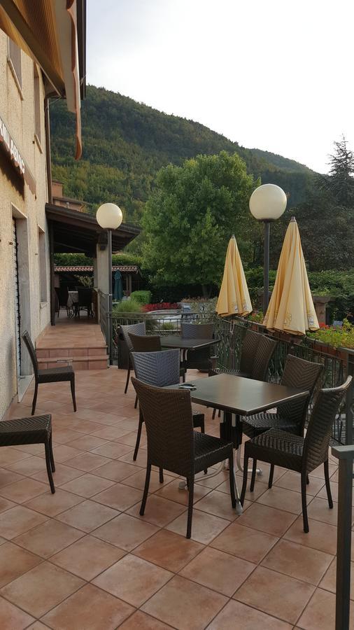 Ristorante Primula Bianca Varzi Bagian luar foto