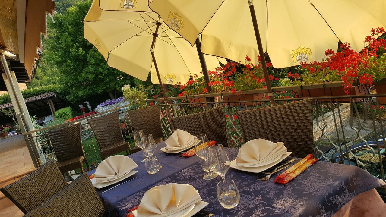 Ristorante Primula Bianca Varzi Bagian luar foto
